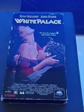 White Palace (Susan Sarandon, James Spader) - Black VHS Case